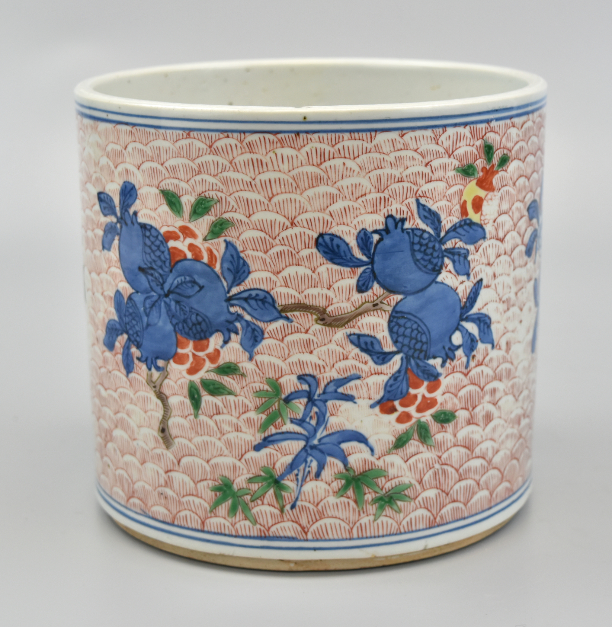 Appraisal: Chinese brush pot large size famille verte Groups of flowers