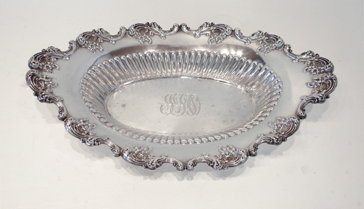 Appraisal: STERLING SILVER OVAL SERVING BOWL by Theodore B Starr pattern