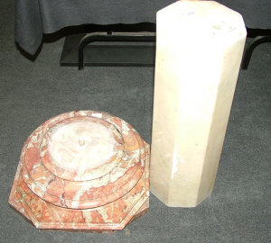 Appraisal: A white marble column of octagonal form height cm and