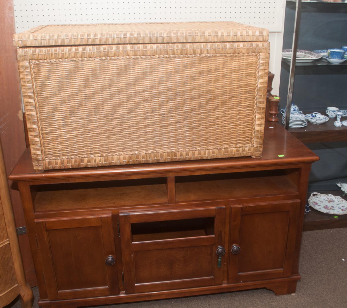 Appraisal: Wicker basket television stand and a bed set