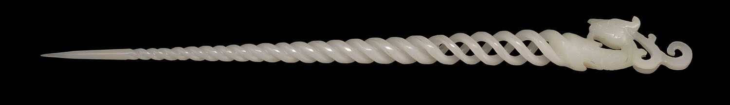 Appraisal: WHITE JADE HAIRPIN With writhen shaft and dragon carving Length