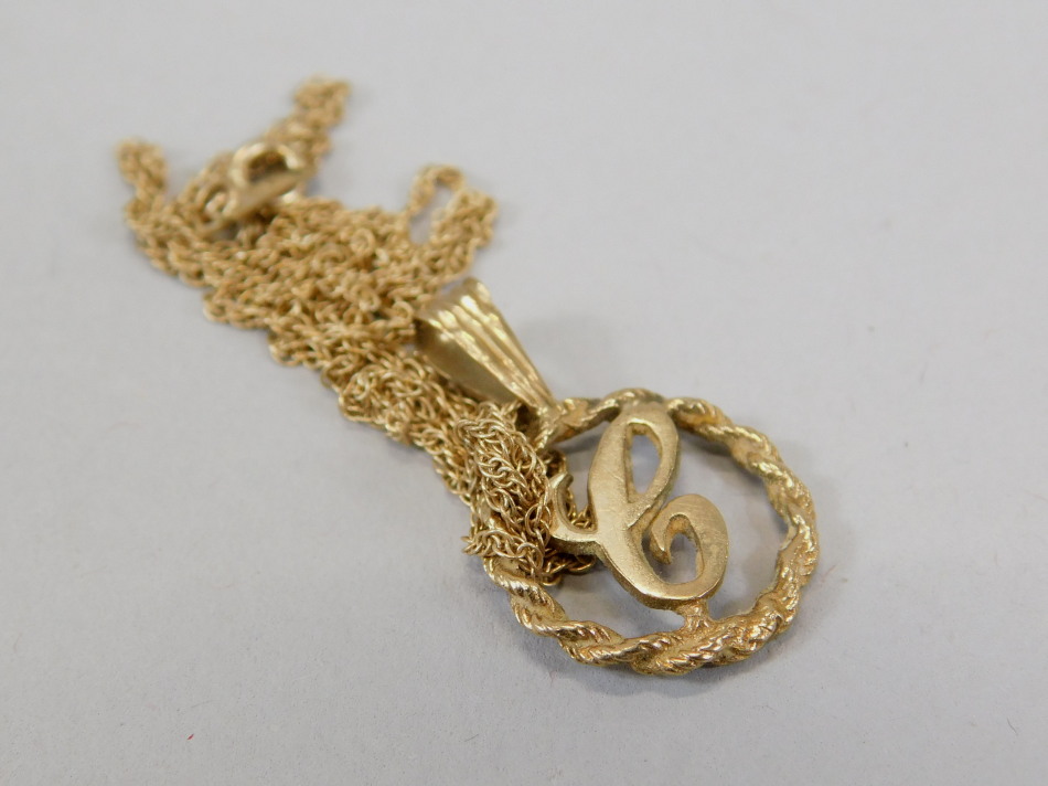 Appraisal: A ct gold ladies pendant and chain the pendant of