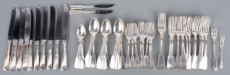 Appraisal: International sterling flatware Set of International sterling silver flatware pieces