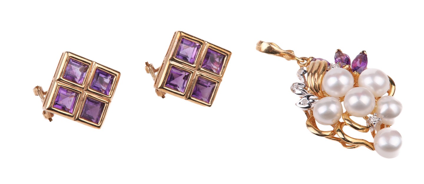 Appraisal: K Amethyst pendant and earrings to include -tone gold diamond