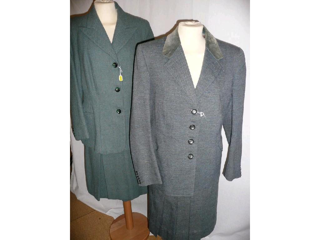 Appraisal: Betts Turner High Class Tailors' vintage tailored lady's suit shaped