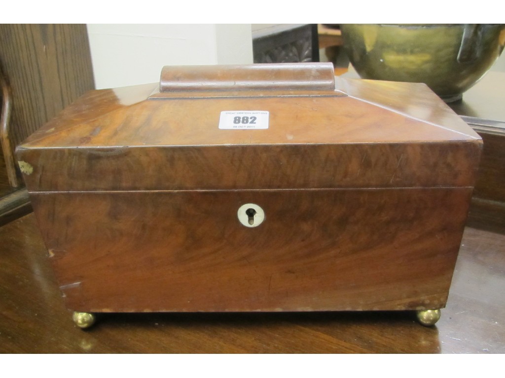 Appraisal: th Century mahogany sarcophagus shaped tea caddy