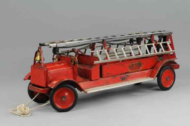 Appraisal: KEYSTONE AERIAL LADDER TRUCK C pressed steel red body features