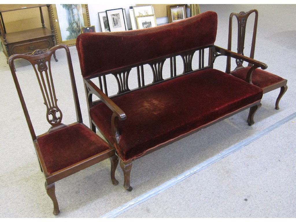 Appraisal: Mahogany parlour settee and two chairs