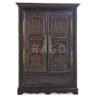 Appraisal: ELIZABETHAN FLAT WALL CUPBOARD Oak with decorative paneled doors th