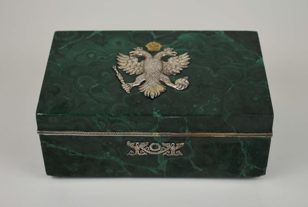 Appraisal: FINE RUSSIAN EMPIRE SILVER-MOUNTED MALACHITE BOXMalachite Box