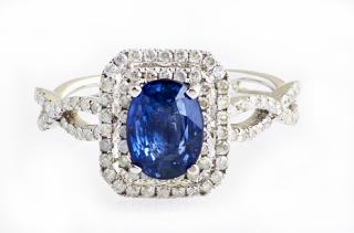 Appraisal: Lady's K White Gold Dinner Ring with a rare ova