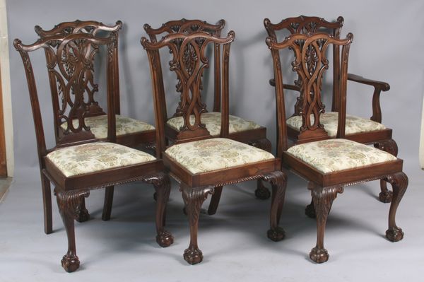 Appraisal: Eight late th-early th Century Chippendale carved mahogany dining chairs