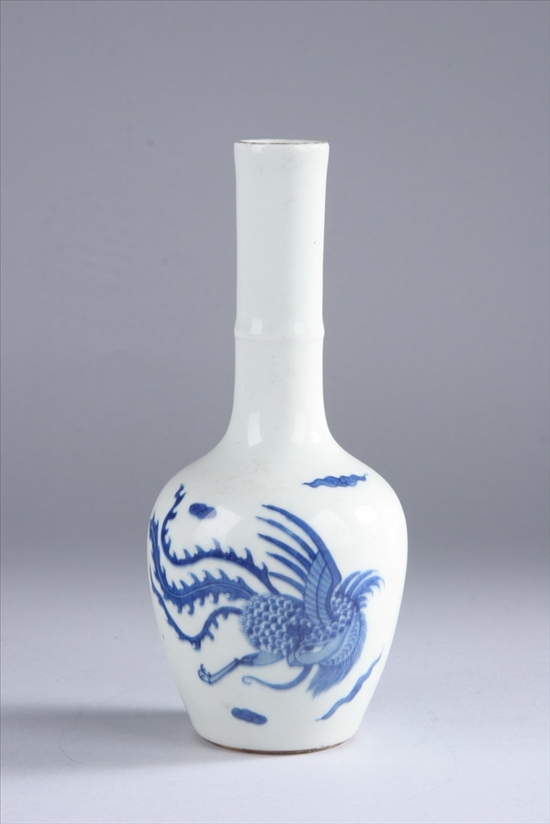 Appraisal: CHINESE BLUE AND WHITE PORCELAIN VASE Qing Dynasty Phoenix bird