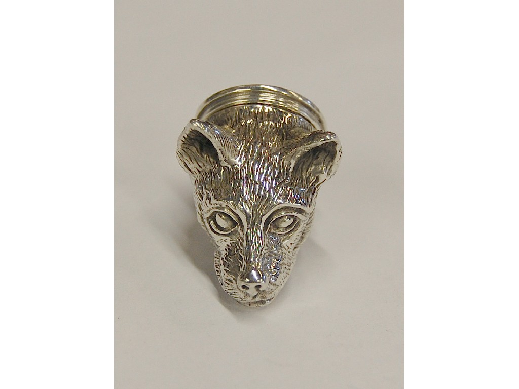 Appraisal: Snuff box in the form of fox head white metal