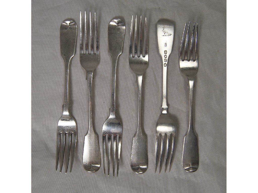 Appraisal: Six mixed William IV and Victorian silver fiddle pattern dessert