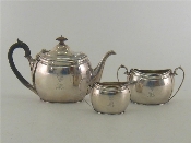 Appraisal: An Edwardian silver -piece teaset mark of Messrs Barnard overstriking