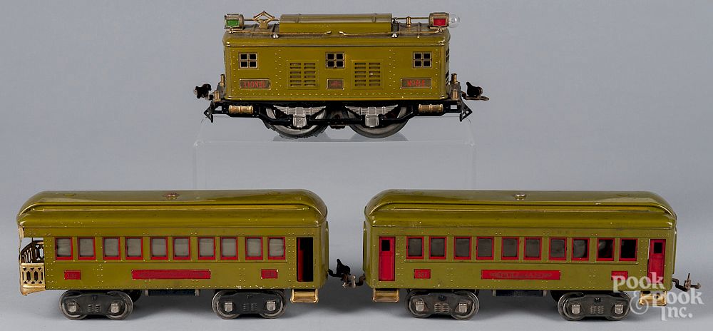 Appraisal: Lionel three piece train set Lionel three piece train set