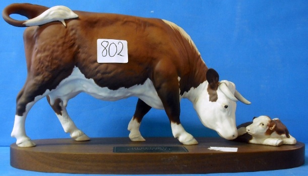 Appraisal: Beswick Connoissuer Hereford Cow and Calf