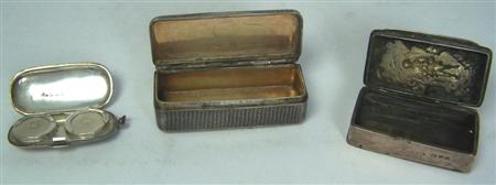 Appraisal: A Russian th century niello snuff box of rounded rectangular