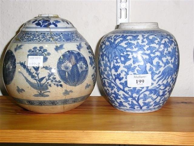 Appraisal: A CHINESE BLUE AND WHITE PORCELAIN GINGER JAR with six