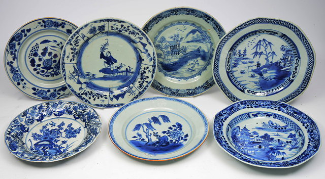 Appraisal: FIVE ANTIQUE CHINESE BLUE AND WHITE PLATES the largest cm