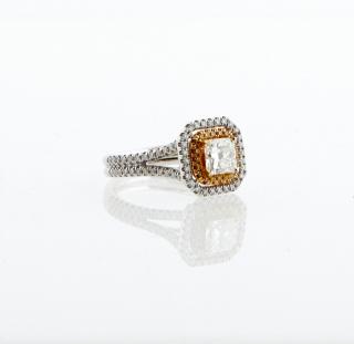 Appraisal: Lady's K White Gold Dinner Ring with a cara Lady's