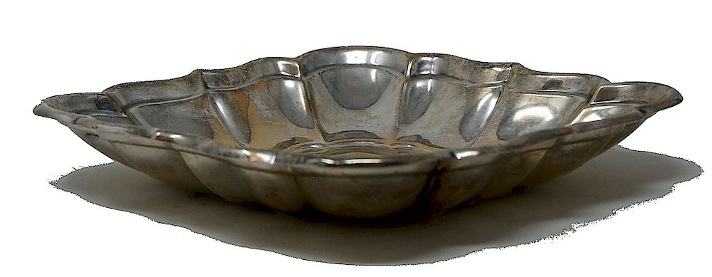 Appraisal: Reed Barton Sterling Silver Serving Bowl Windsor Reed Barton Sterling