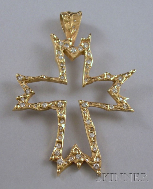 Appraisal: kt Gold and Diamond Cross set with full-cut diamonds approx