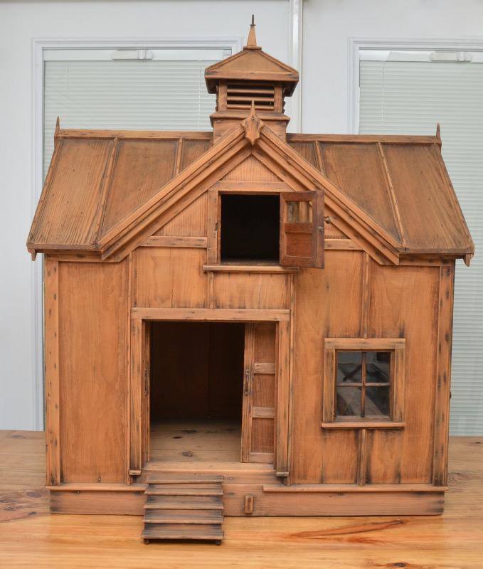 Appraisal: HANDMADE FOLK ART BARN MODEL Nicely detailed model of a