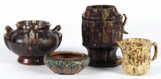 Appraisal: Four pieces of pottery th th c to include a