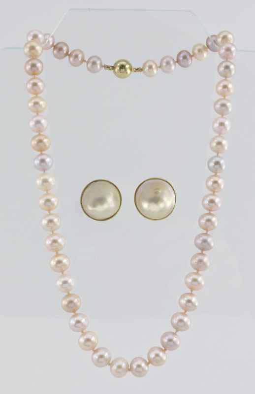 Appraisal: PEARL NECKLACE AND EARRINGS Lot features a lovely pair of