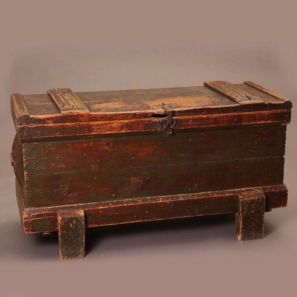 Appraisal: New Mexico Painted Chest on Legs ca - New Mexico