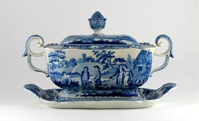 Appraisal: A blue and white tureen cover and stand printed with