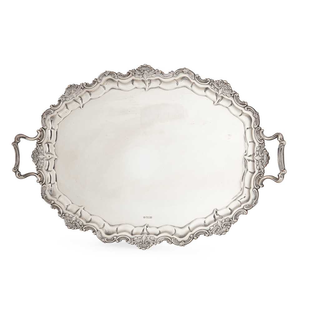 Appraisal: A GEORGE V TWIN-HANDLED TRAY Fenton Bros Sheffield of oval