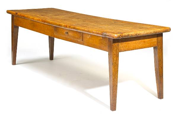 Appraisal: An English elm refectory table early th century The rectangular