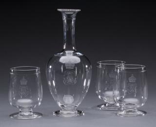 Appraisal: Continental clear crystal beverage service comprising carafe having a trumpet