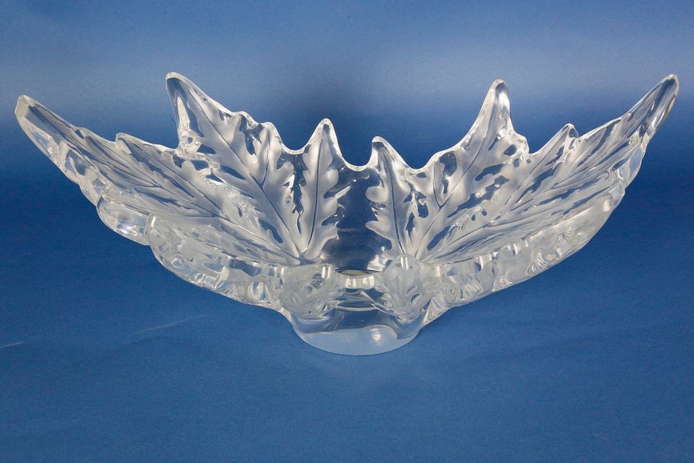 Appraisal: Signed Lalique French Frosted Glass Leaf Bowl Signed Lalique French