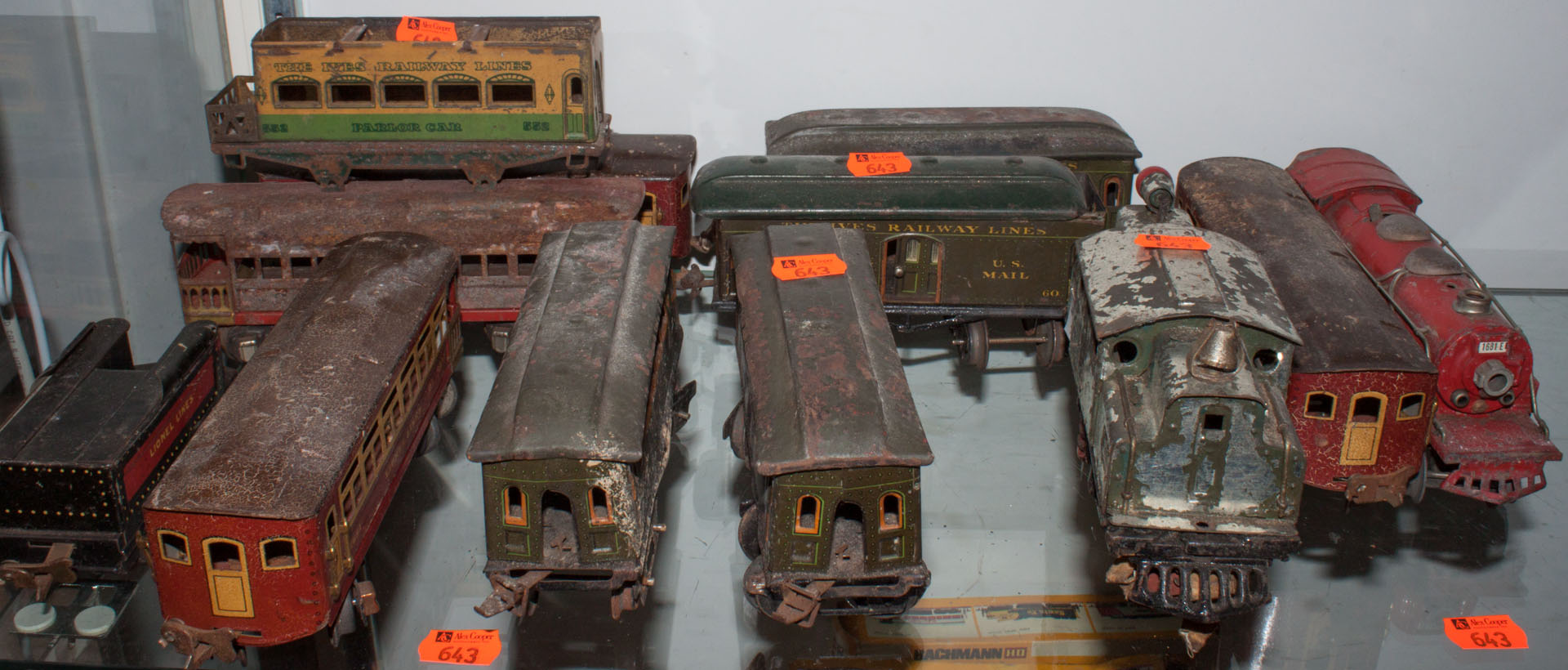 Appraisal: assorted Ives Lionel trains first half- th century including Ives