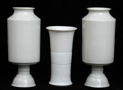 Appraisal: CHINESE BLANC DE CHINE PORCELAIN THREE-PIECE GARNITURE Comprising a pair