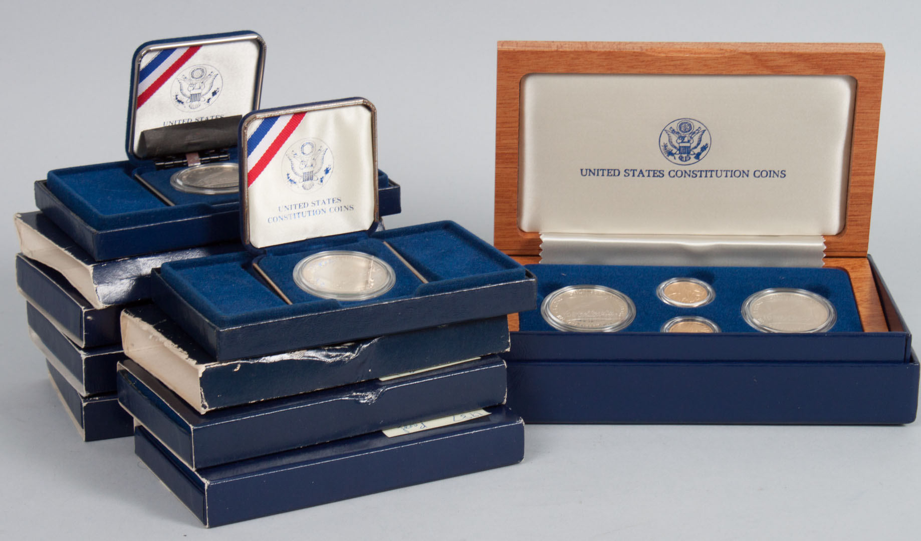 Appraisal: U S Modern Commemoratives Constitution comprising seven Proofs in boxes