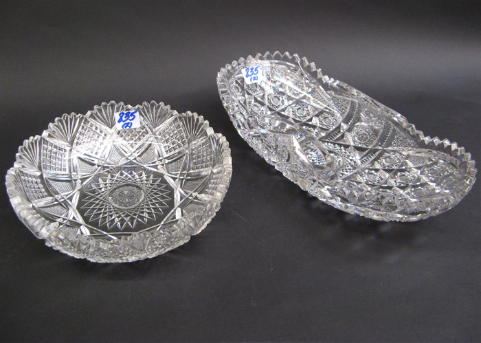 Appraisal: TWO AMERICAN HAND CUT AND ENGRAVED BOWLS The first from