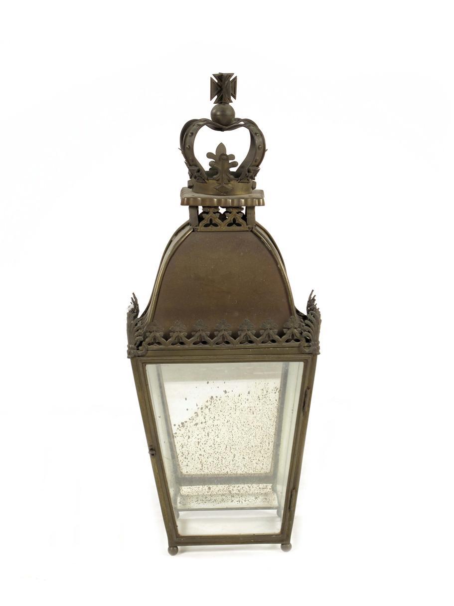 Appraisal: A brass hall lantern