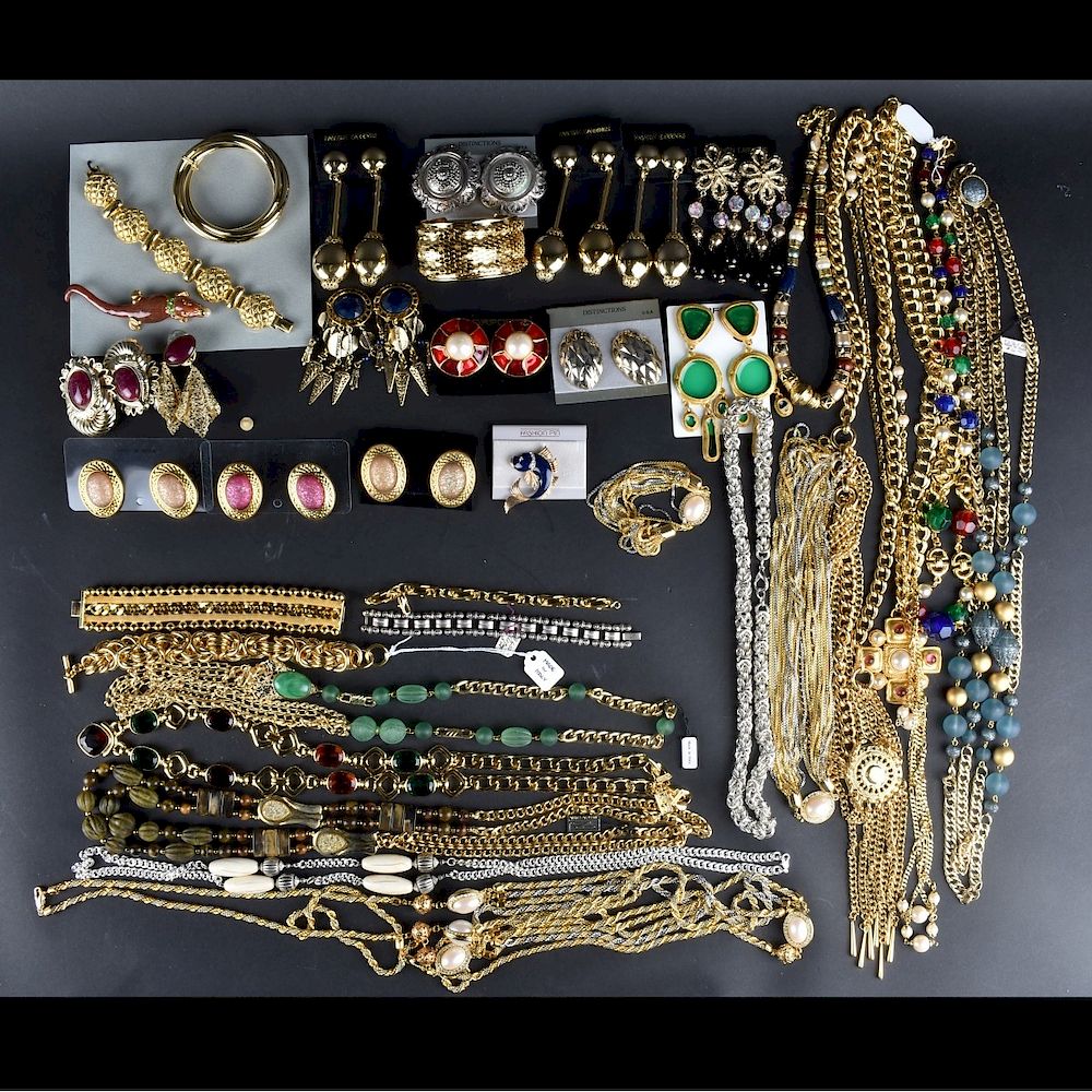 Appraisal: Large Assortment of Retro Costume Jewelry Large Assortment of Retro