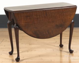 Appraisal: Bench made walnut drop leaf table by S Yezerski h