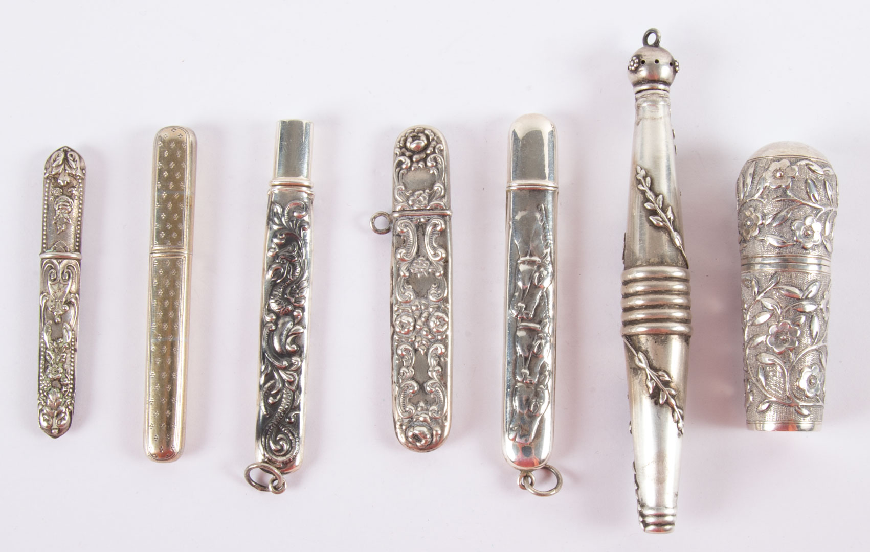 Appraisal: American and Continental silver sewing items including six etuis and