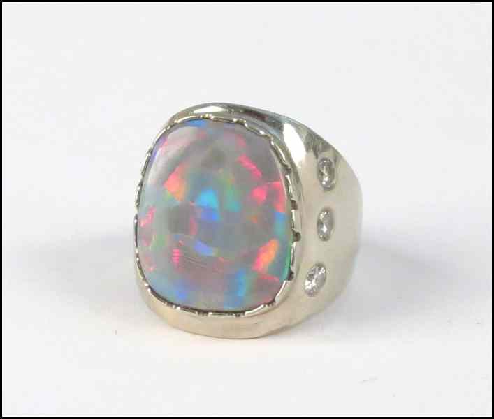 Appraisal: KARAT YELLOW GOLD OPAL AND DIAMOND RING grams Condition No