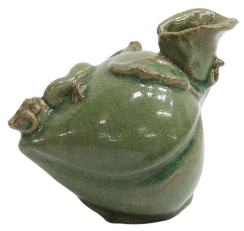 Appraisal: Chinese peach-shaped water dropper th c crazed celadon green glaze