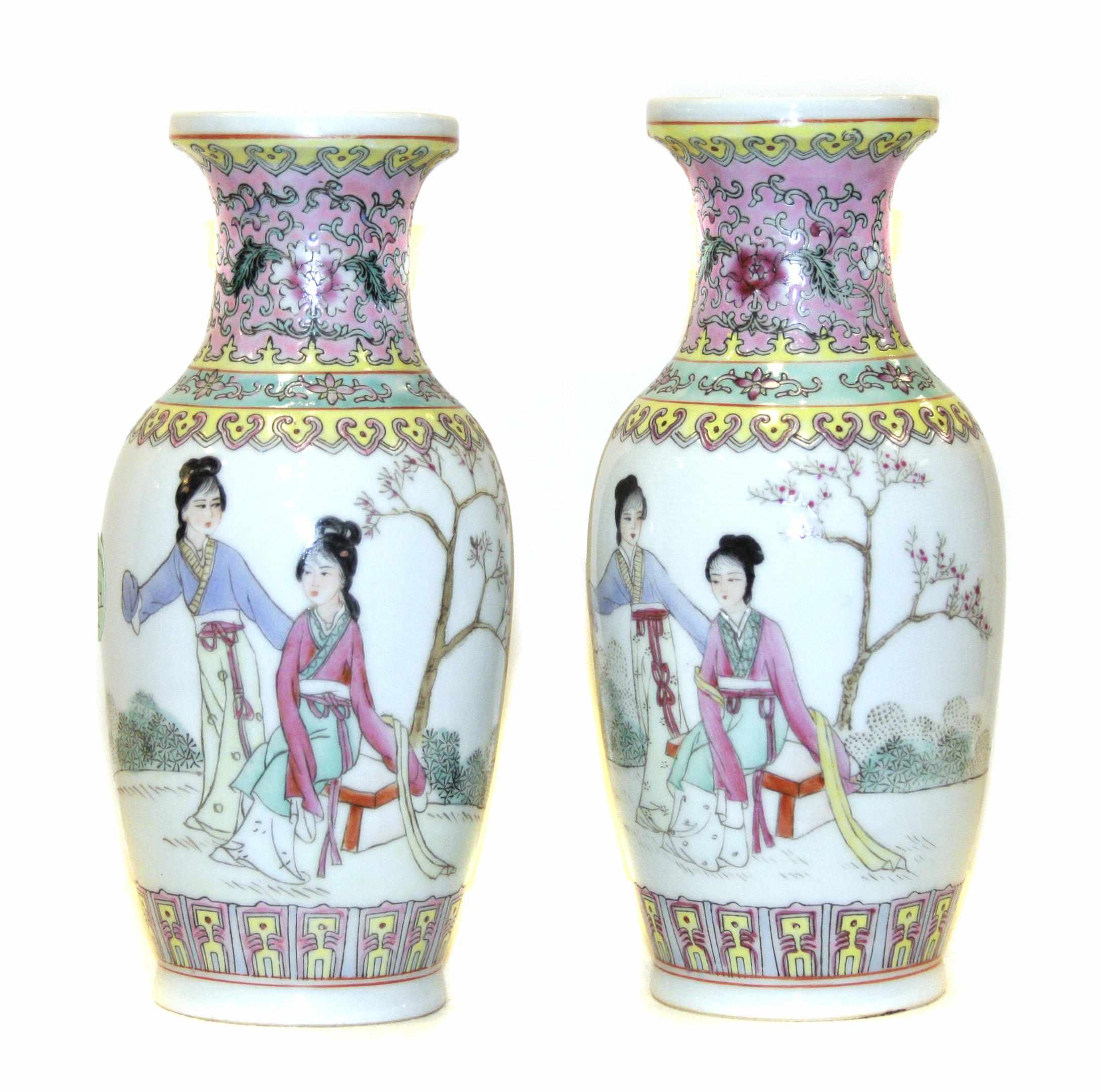 Appraisal: A pair of Chinese famille rose enameled porcelain vases height