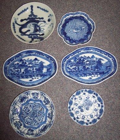 Appraisal: Two Chinese blue and white saucer dishes Kang Xi cm