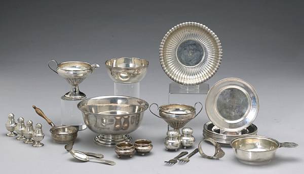 Appraisal: A group of sterling table articles and flatware Comprising Leamington